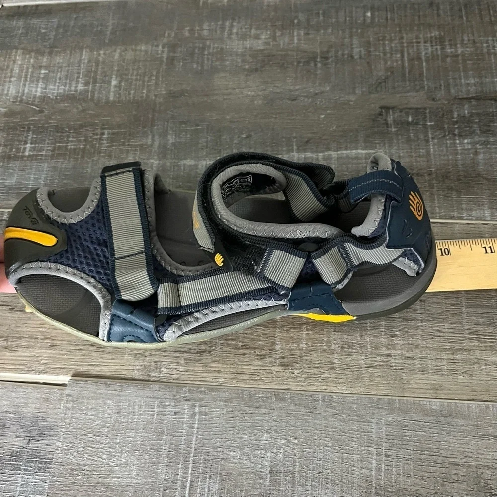 TEVA Velcro Water Sandal Closed Toe Blue Gray Youth Size 4